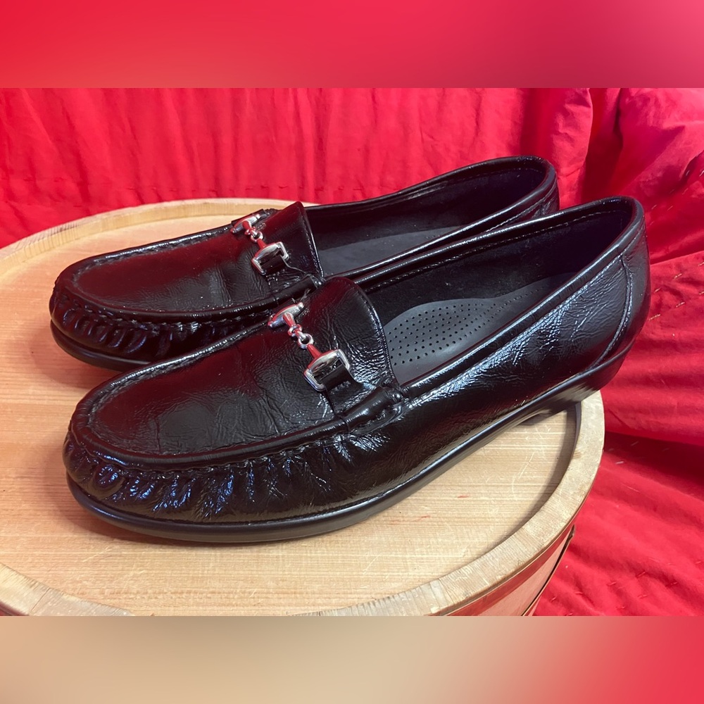 Euc Sas Metro Loafers Womens Narrow Black Patent Leather Horsebit 10n